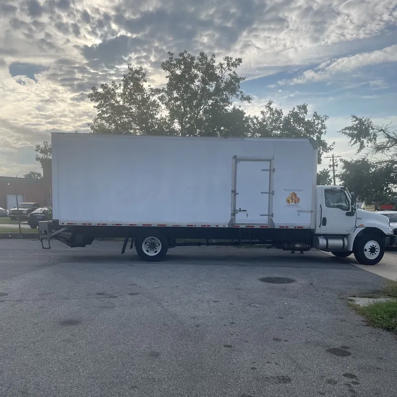 Quest Professional Services box truck